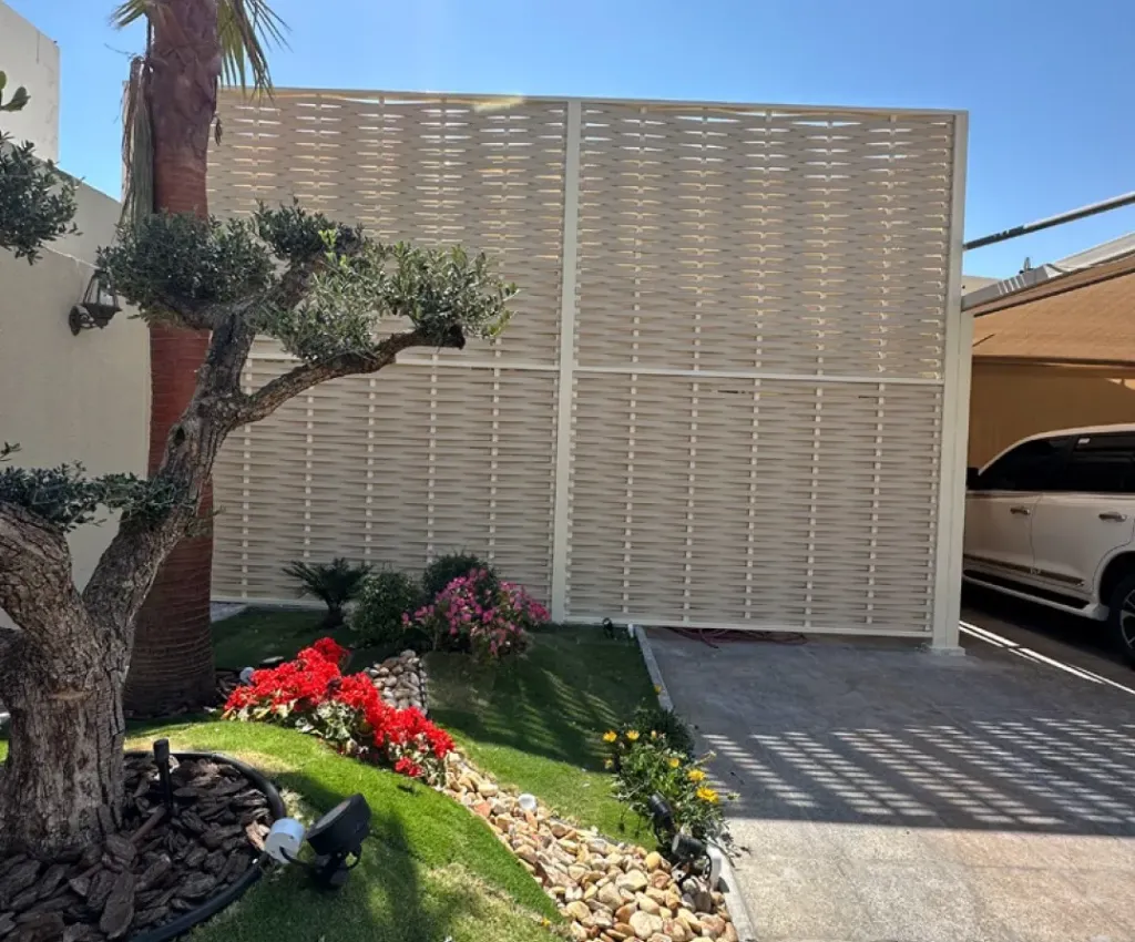 F104 Woden Synthetic Wood Privacy Wall (Brown WPC Color)